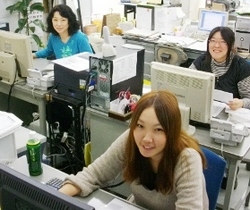 desk01.JPG
