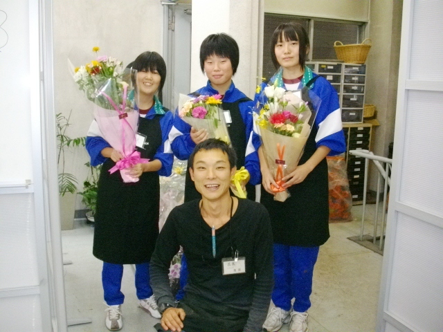 http://www.hanadai.co.jp/img/partnerimg/100929mukaihara_school_01.JPG